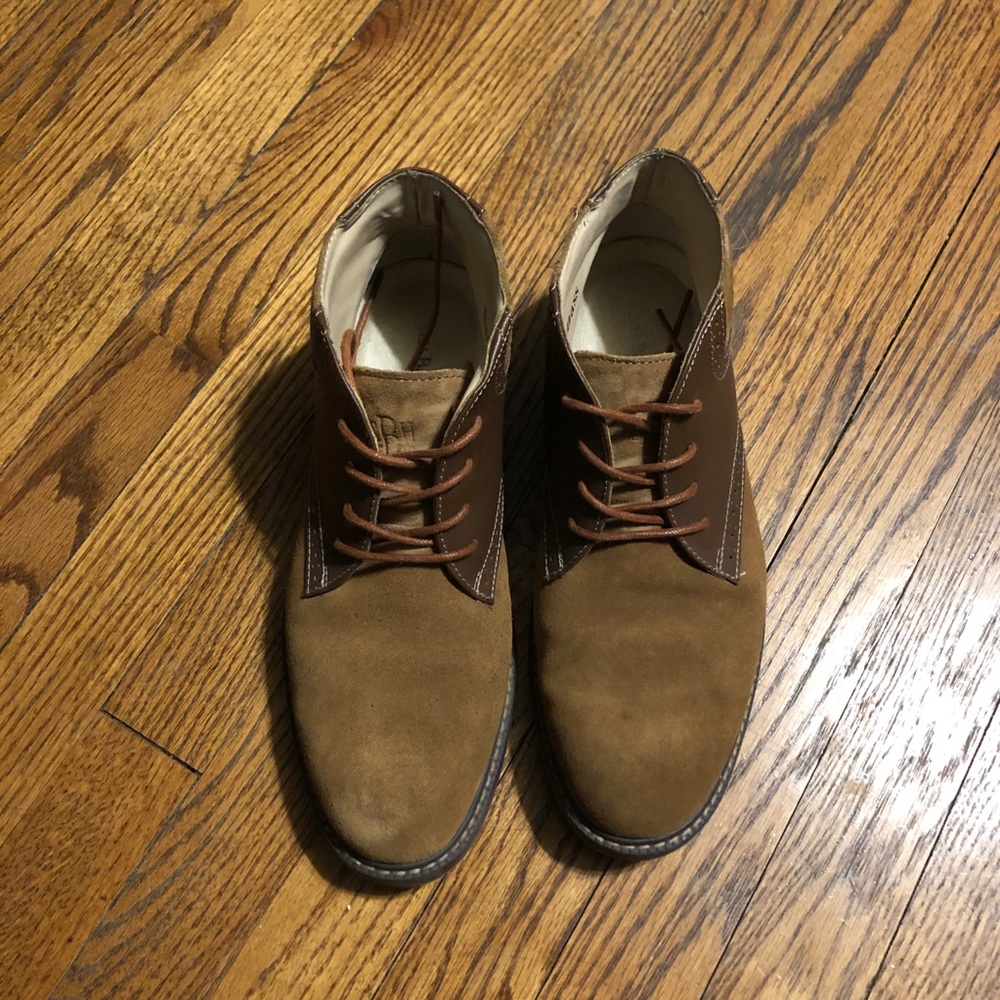 G.H. Bass Paramount Chukka Boots Size: 8.5